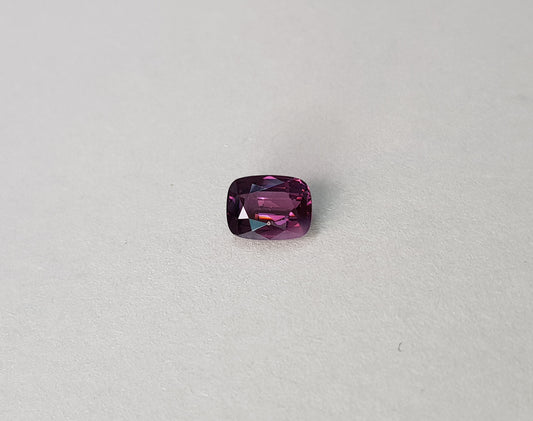Spinel 1.83 ct, Sri Lanka