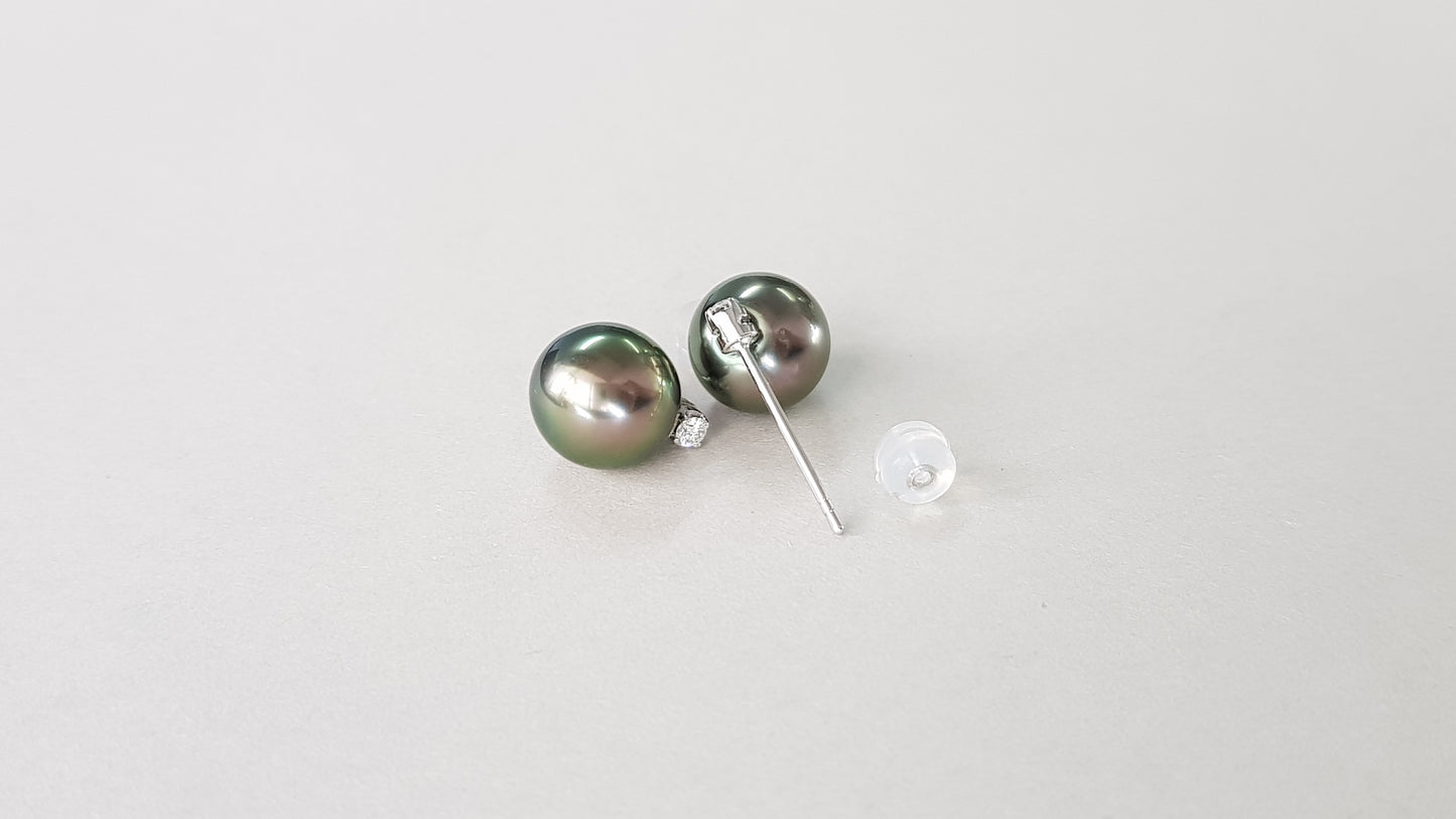 Studs with Tahitian Pearls and Diamonds