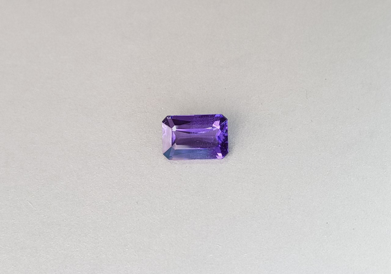 Sapphire Color Change Unheated 3.29
