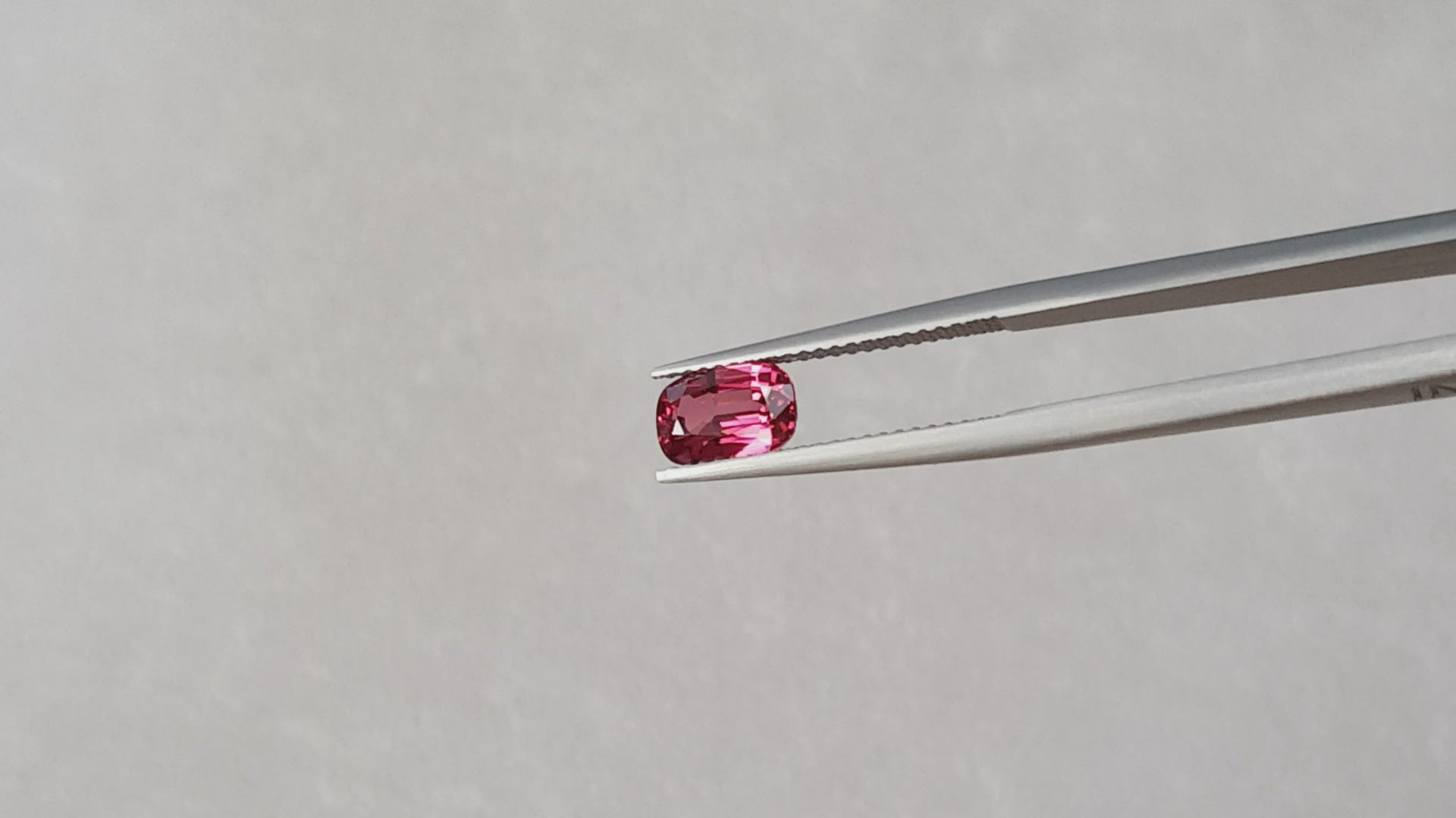 Spinel Vietnam