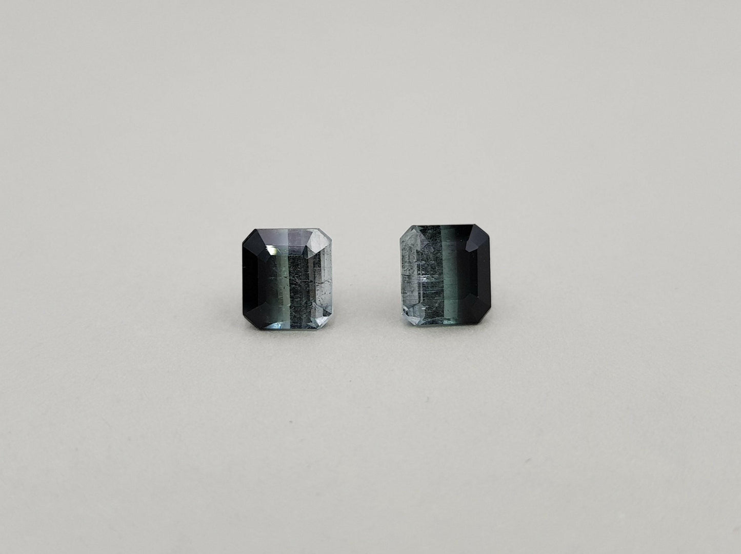 Tourmaline Bi Color weight, ct: 6.01
