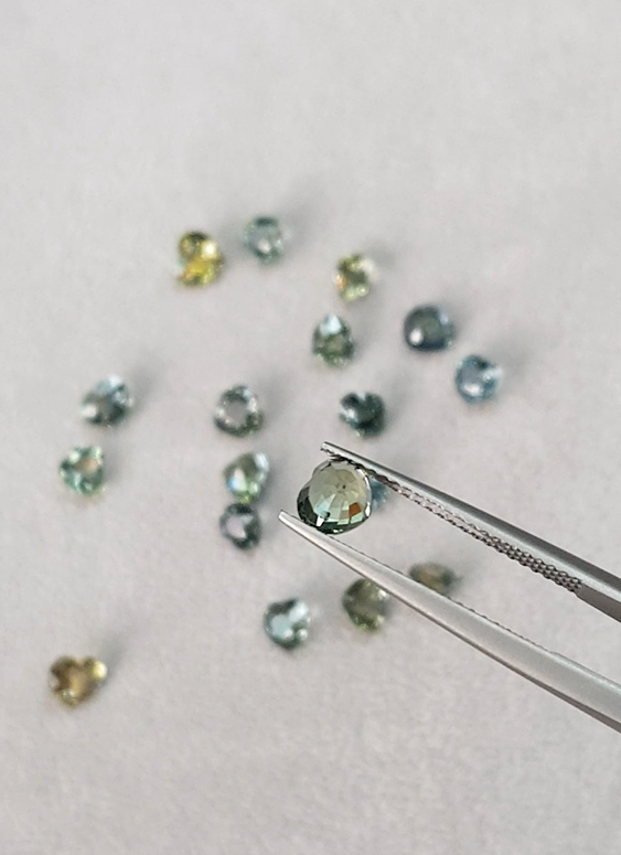 Sapphires Unheated Teal, set