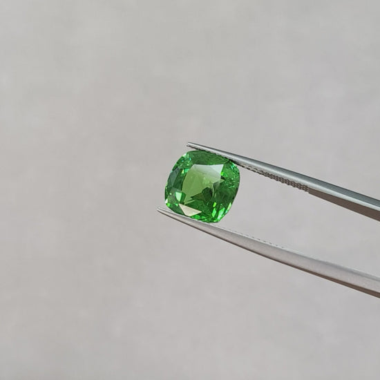 Tsavorite Garnet 