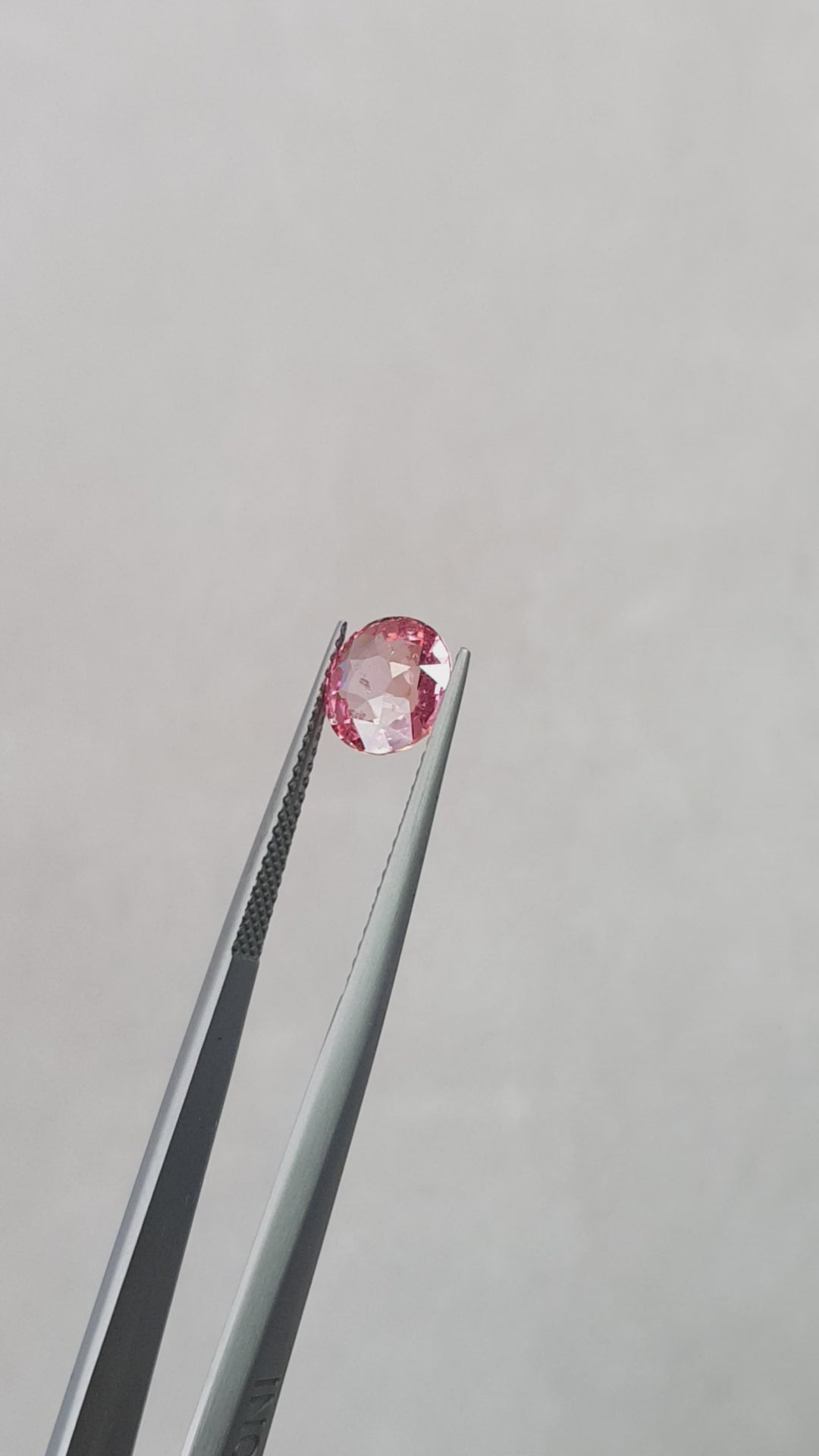 Sapphire Unheated Padparadscha,Madagascar